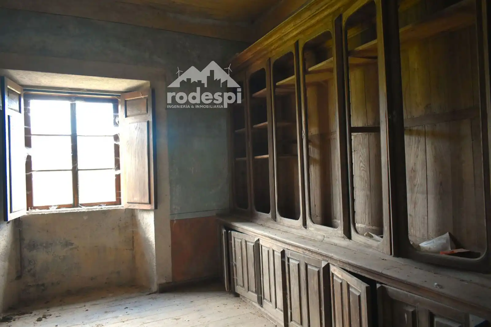 Kitchen of Buildings for sale in Pantón