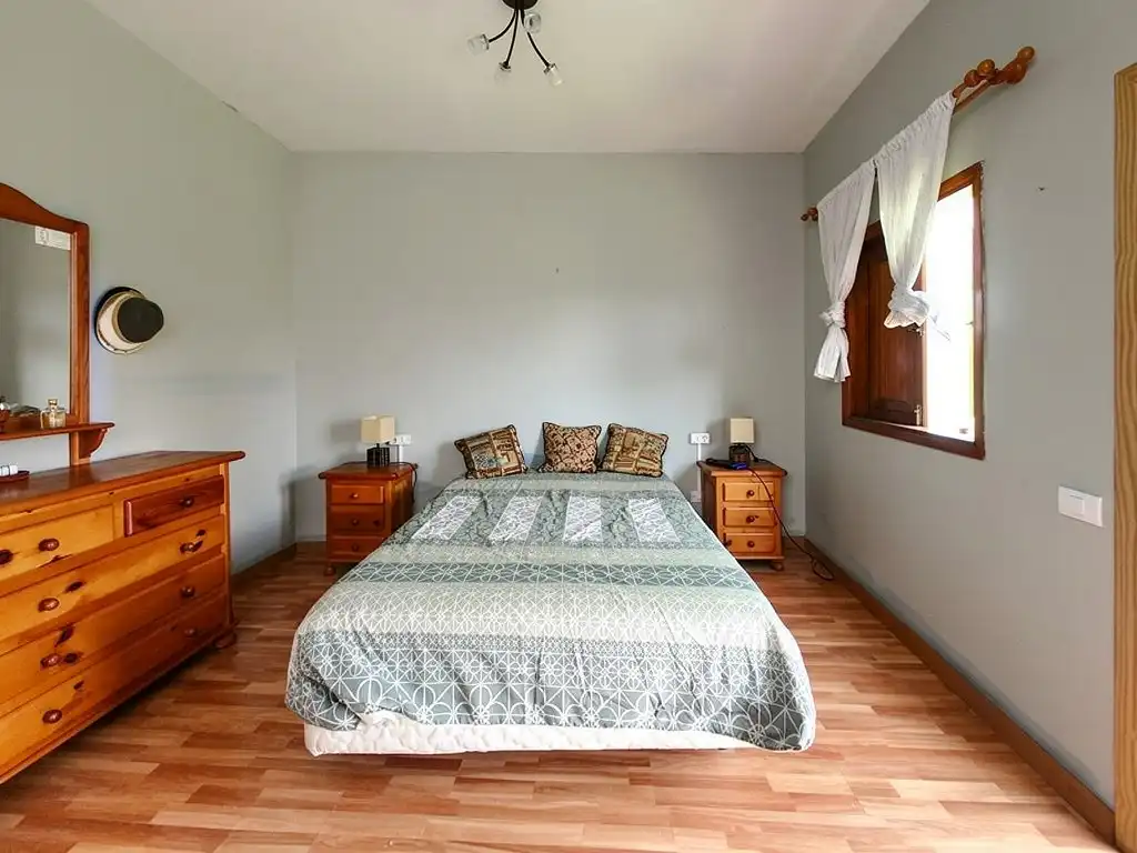 Habitación de Casa adosada en venta en Arucas con Terraza y Amueblado