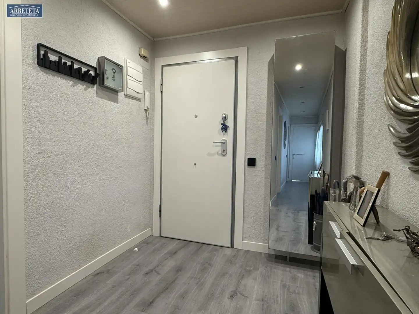 Piso con terraza en venta en Plan Sur - Amistad, imagen 2