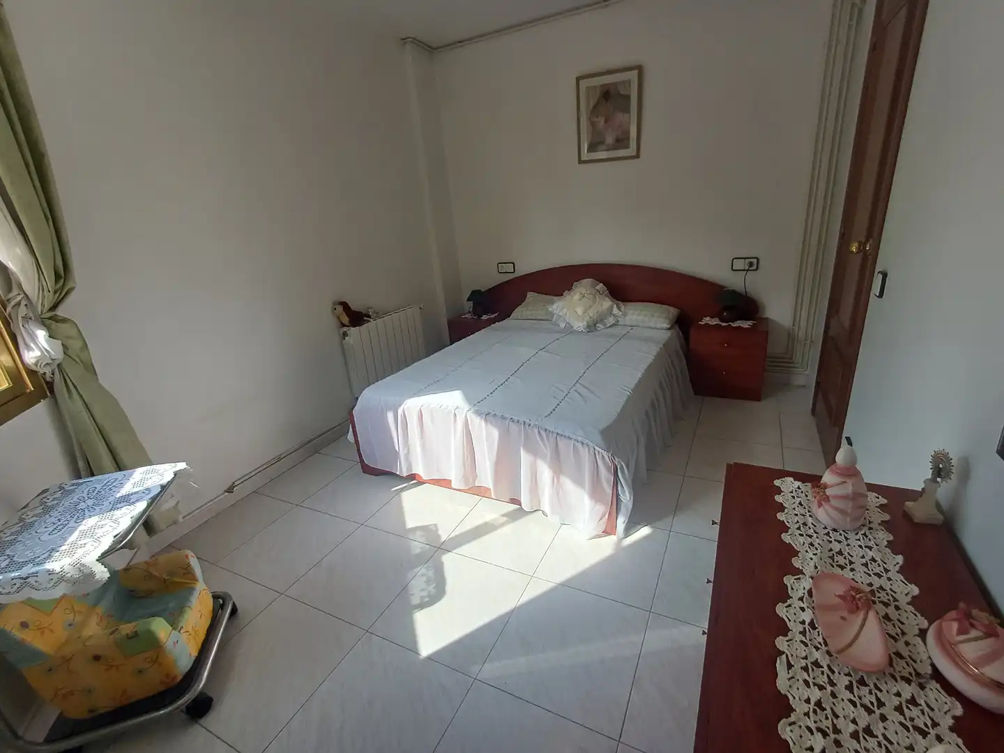 Habitación de Apartamento en venta en Pineda de Mar con Calefacción, Terraza y Amueblado