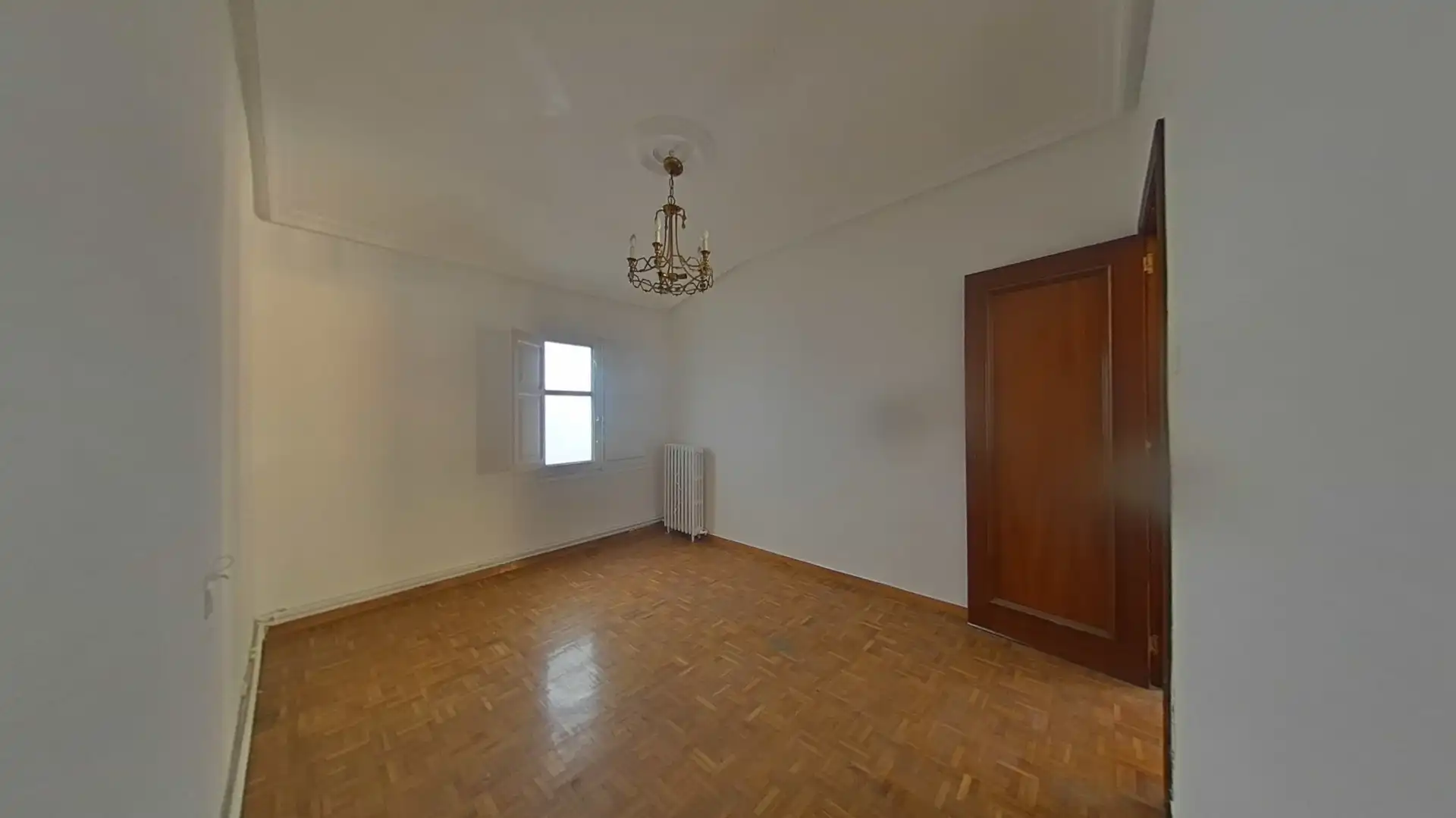 Habitación de Piso en venta en Autol con Calefacción, Trastero y Balcón