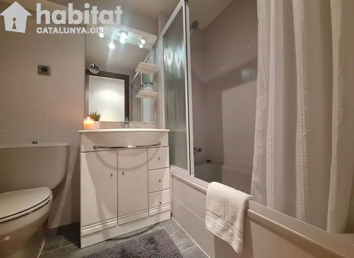 Bathroom of Flat for sale in Martorell  with Air Conditioner, Private garden and Storage room