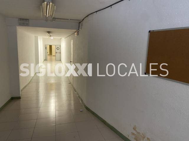 Local comercial en Alquiler en SANT ELIES en Sant Gervasi- Galvany
