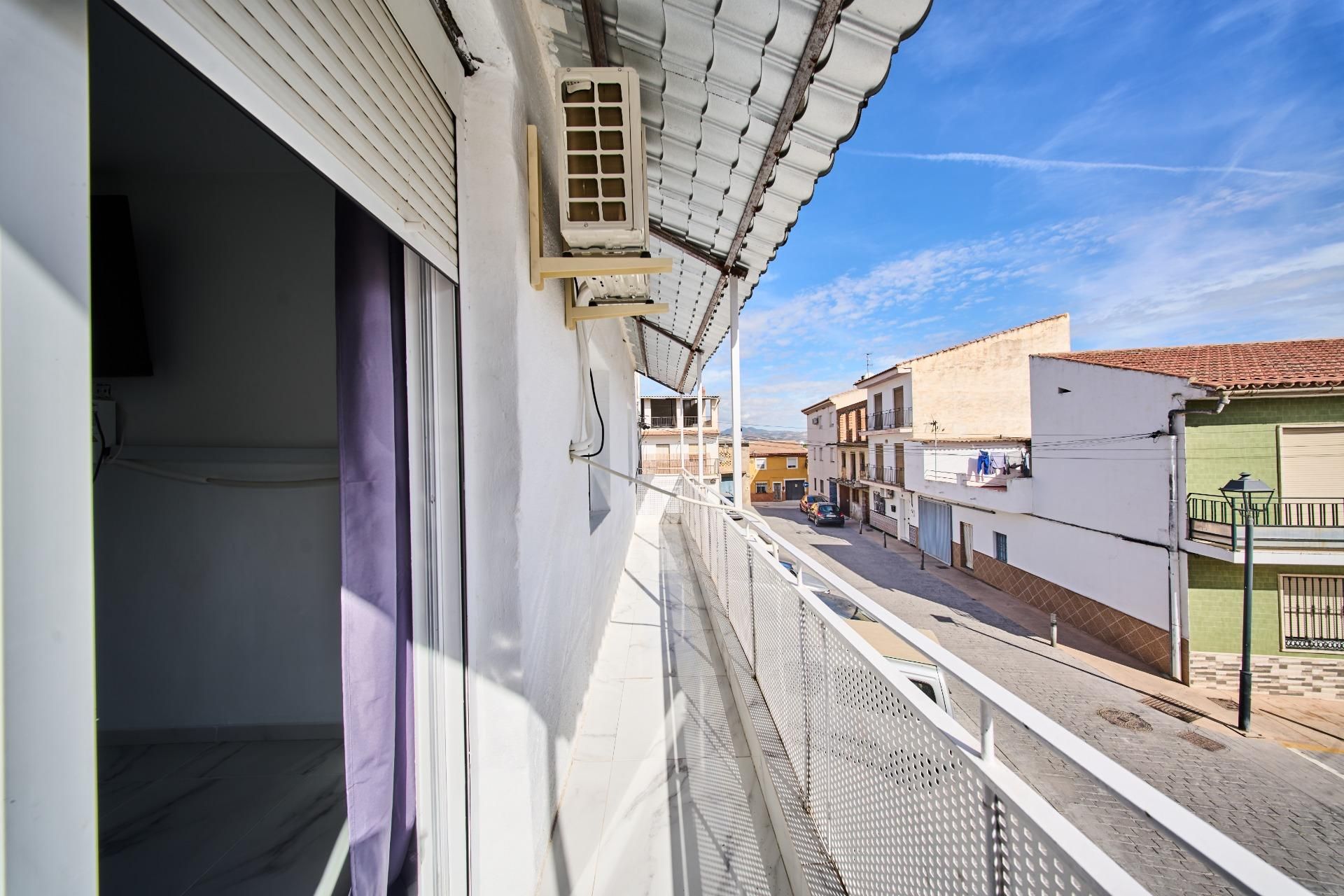 Single-family semi-detached for sale in  AYUNTAMIENTO, 4, Láchar