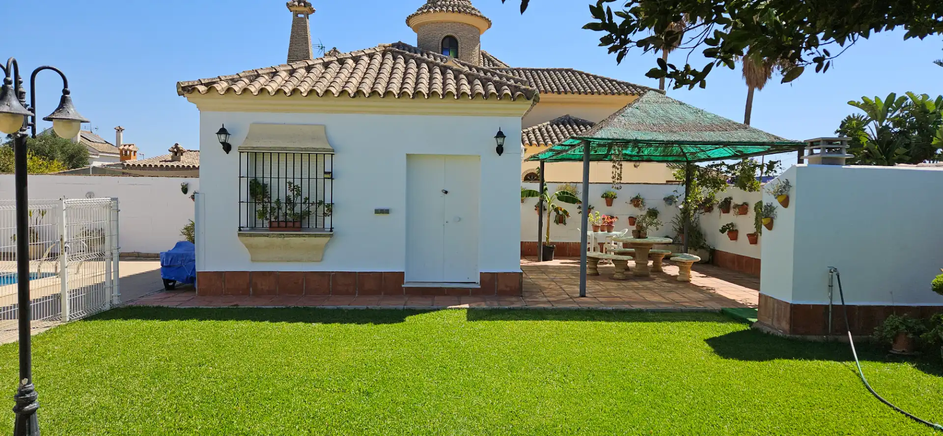 Jardí de Casa o xalet en venda en Chiclana de la Frontera amb Aire condicionat, Calefacció i Jardí privat