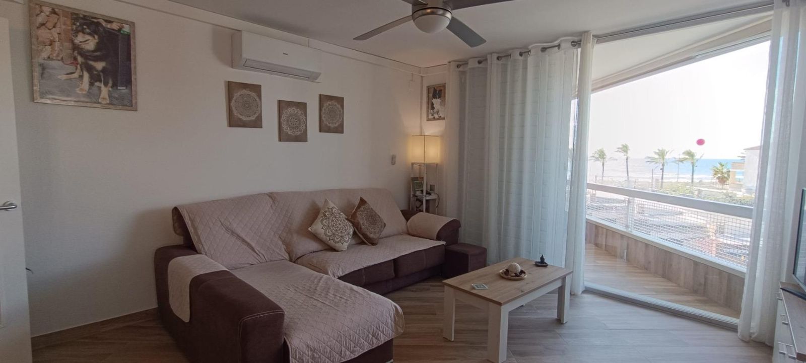 Living room of Flat for sale in Calafell  with Air Conditioner, Heating and Terrace