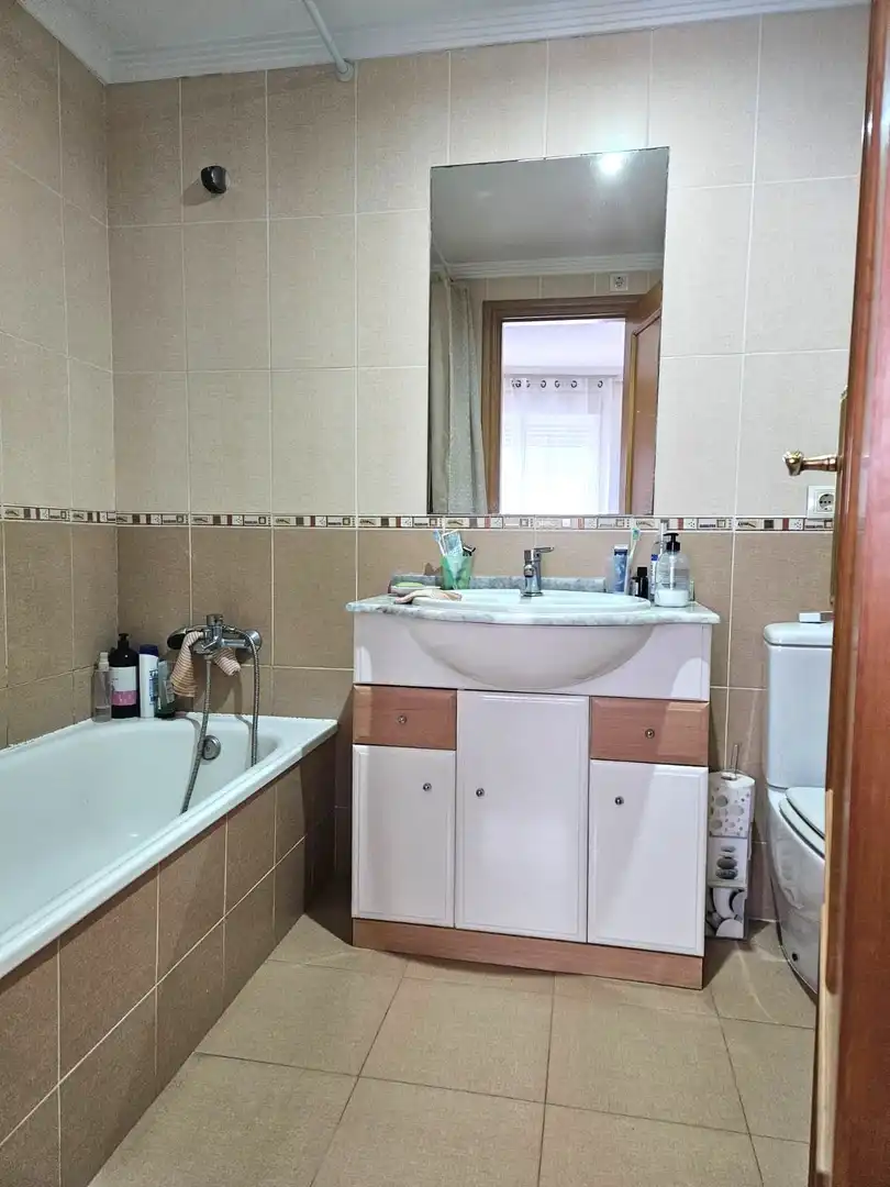 Apartamento con piscina en venta en Centro Urbano, imagen 23