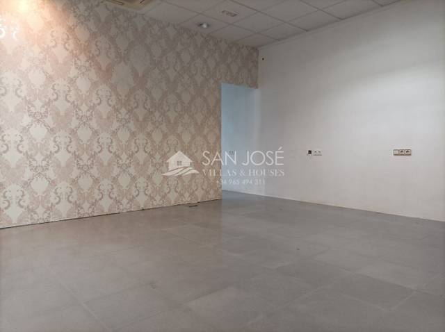 Local comercial en Alquiler en La Coca - La Nia - Vistahermosa