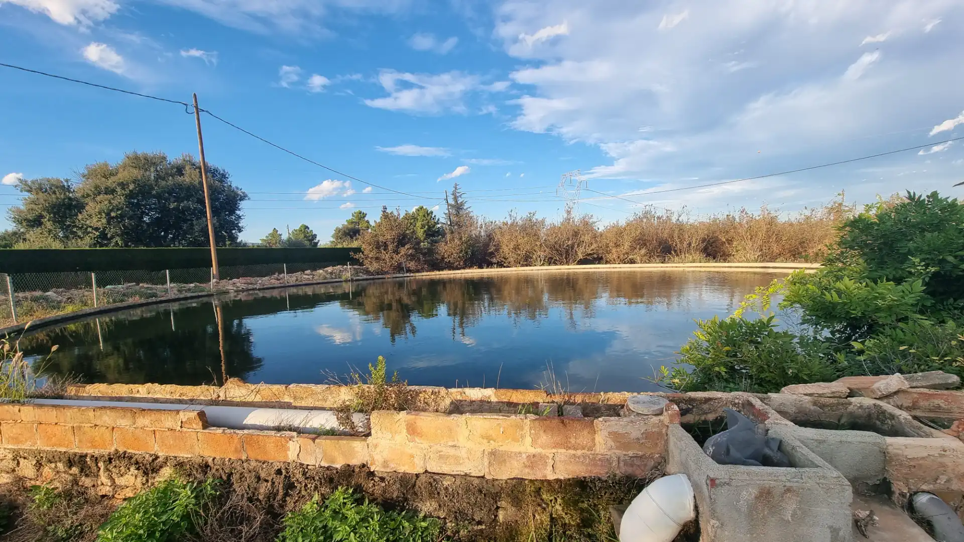 Piscina de Terreno en venta en Vilallonga del Camp