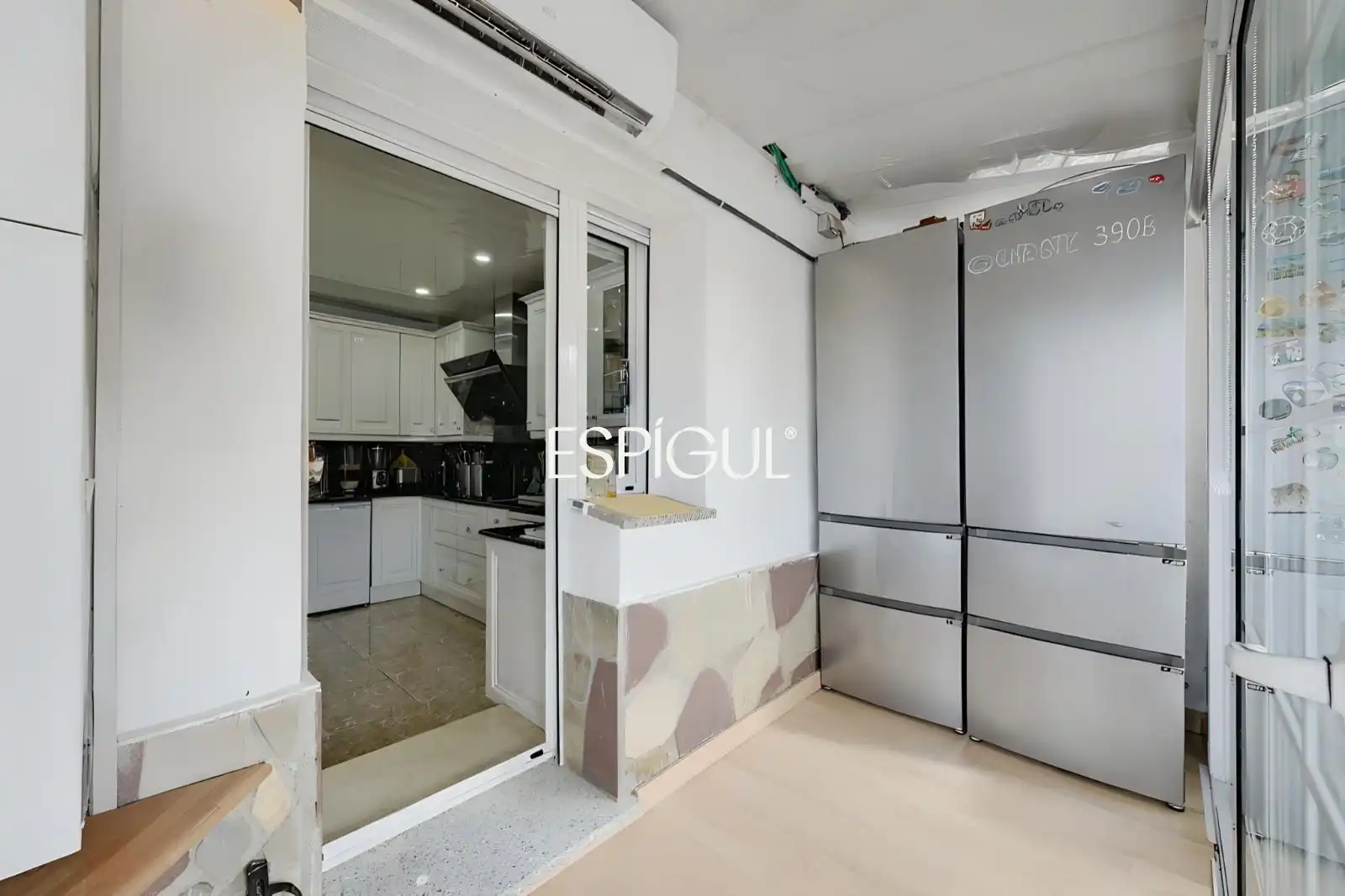 Kitchen of Houses for sale in Rubí  with Air Conditioner, Heating and Terrace