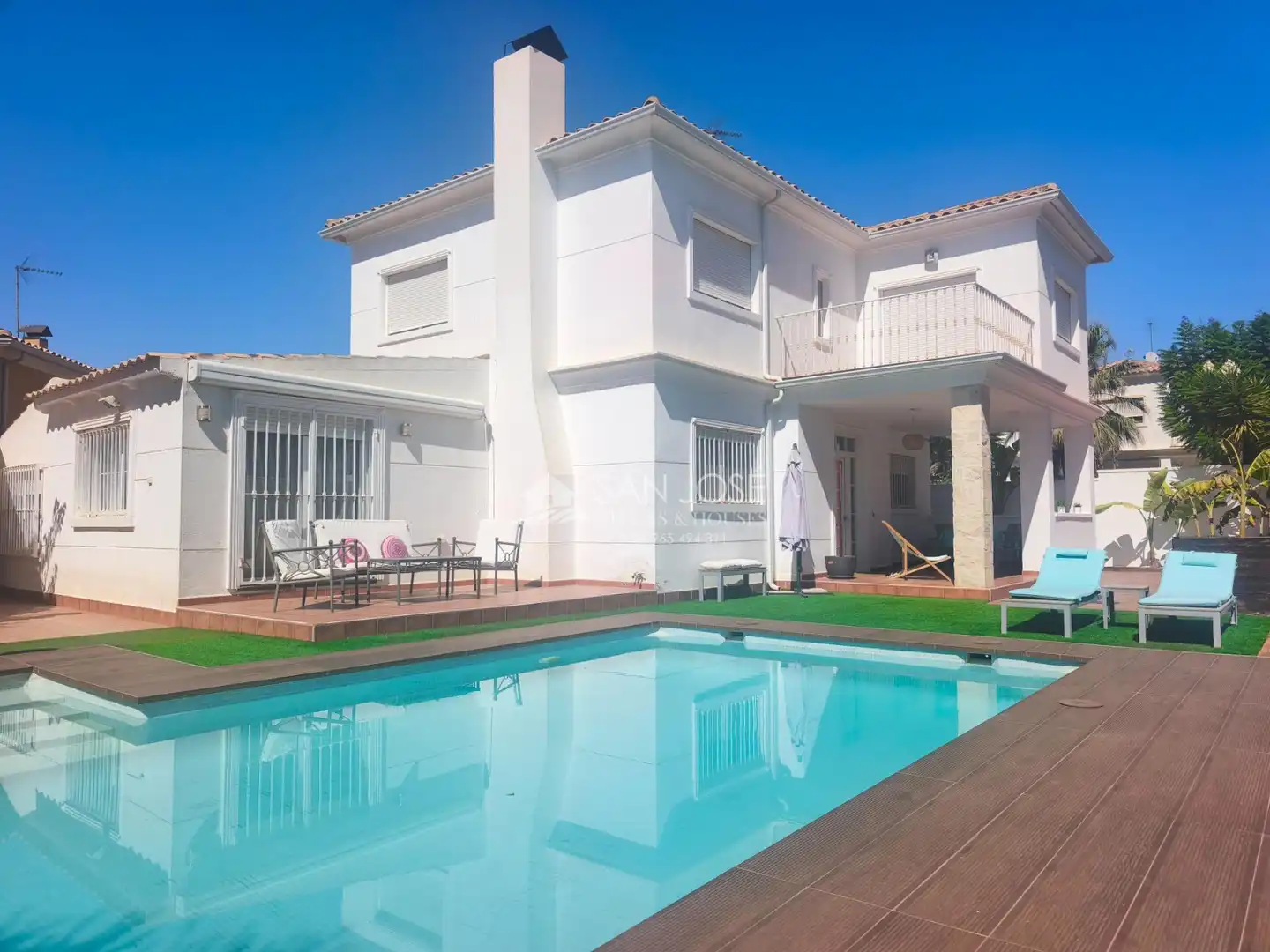 Houses for sale in Aspe, Alicante