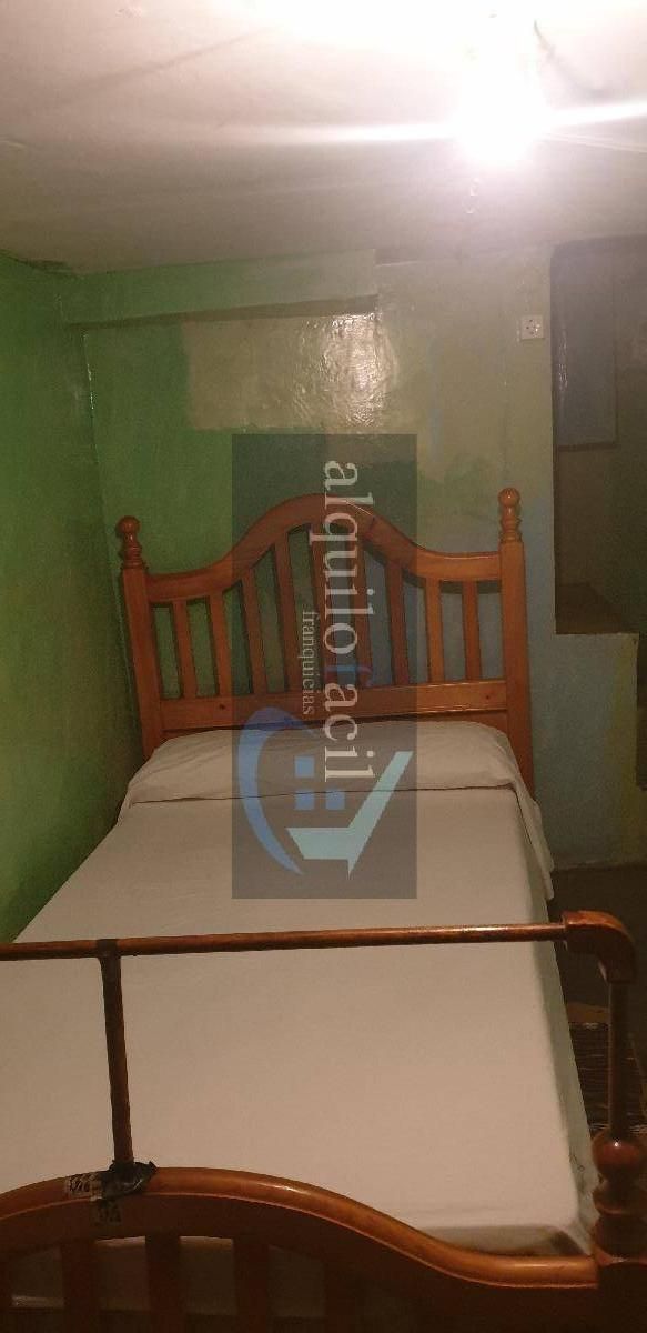 Dormitori de Casa o xalet en venda en Bogarra
