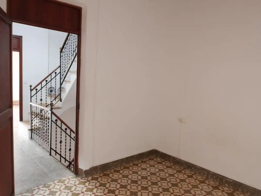 Commercial properties for rent in Sineu  with Terrace