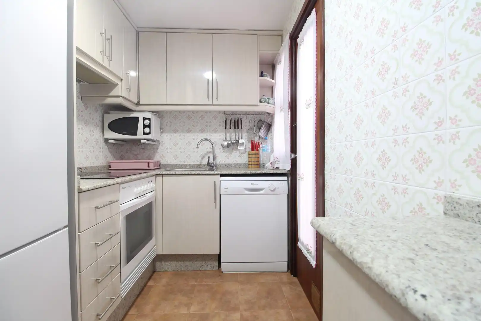 Cocina de Apartamento en venta en Cullera con Terraza, Amueblado y Balcón