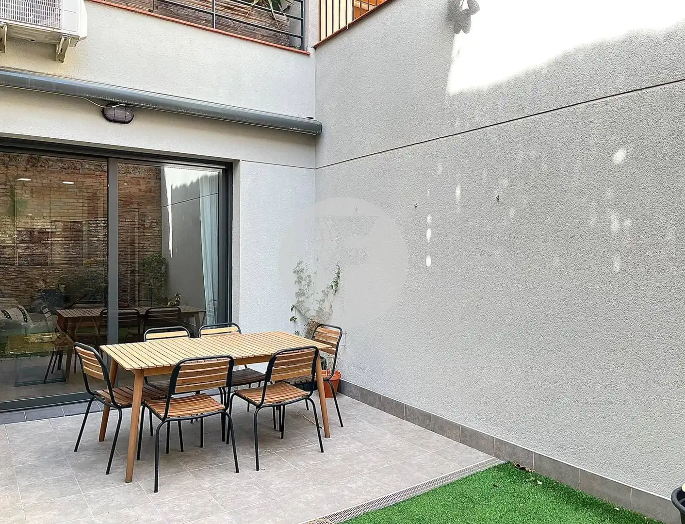 Casa aparellada amb terrassa en venda a Ponent, imagen 25