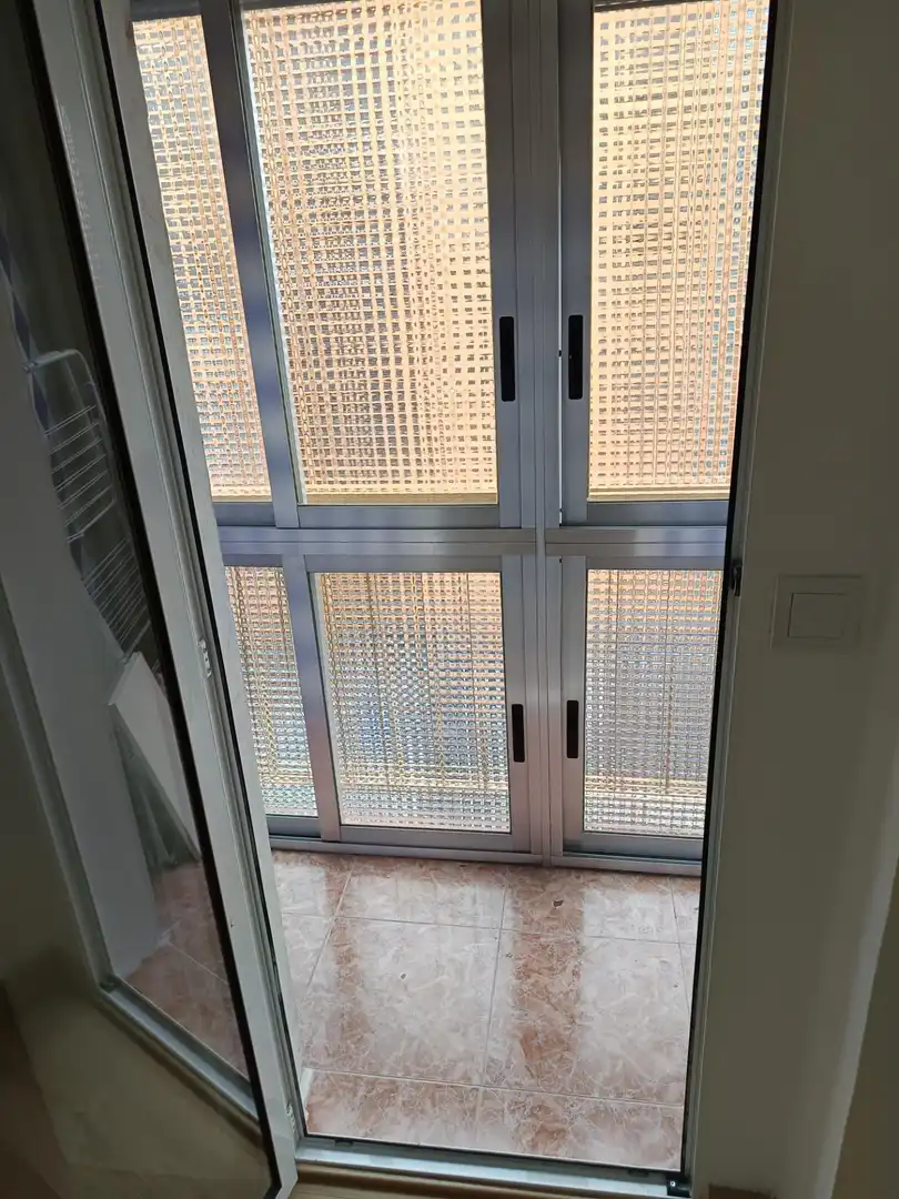 Wohnung mit Terrasse zum Verkauf in Avenida de la Paz, imagen 11