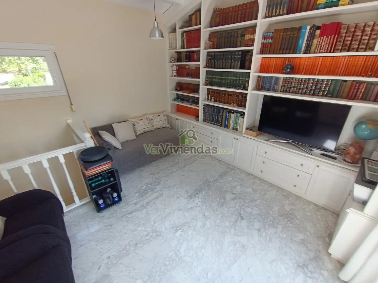 Houses for sale in Begues