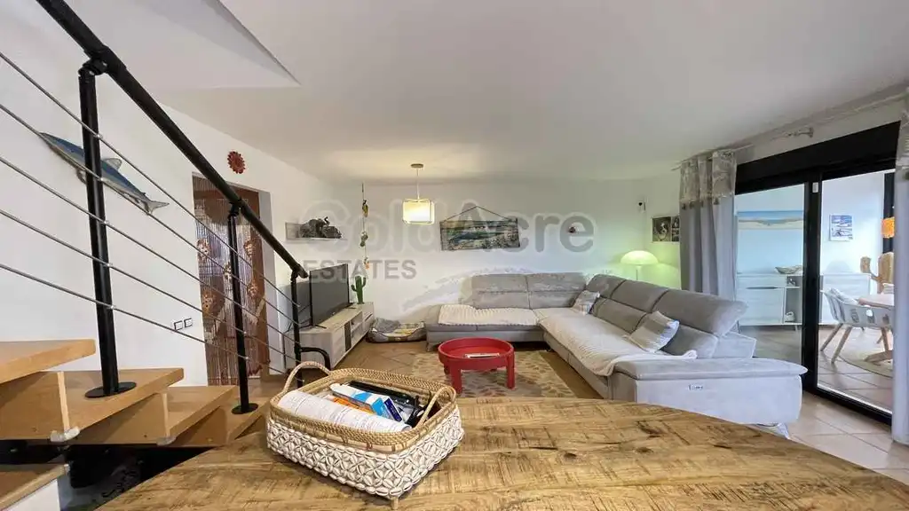 Sala d'estar de Casa o xalet en venda en La Oliva