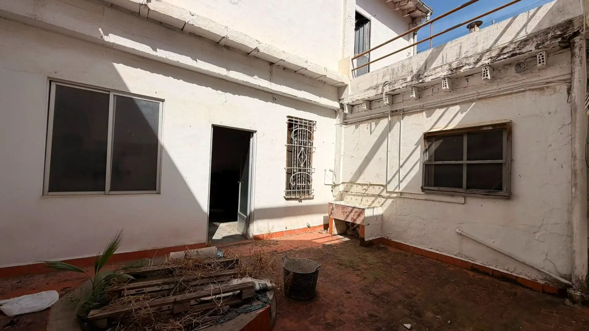 Terrace of Houses for sale in Alberic  with Heating, Private garden and Storage room