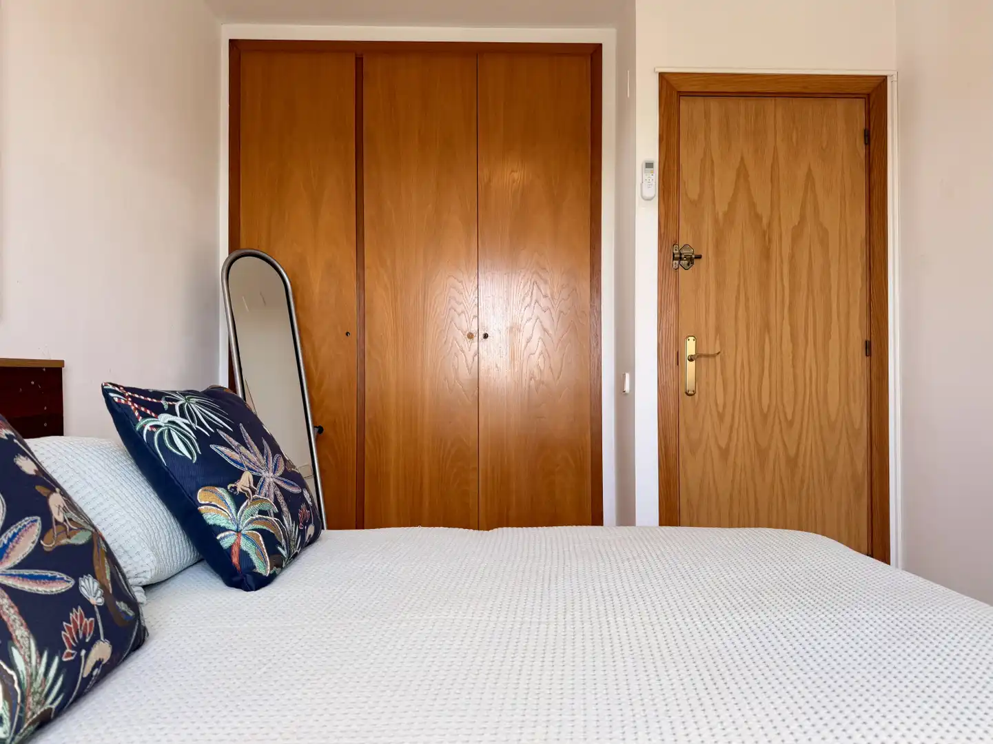 Bedroom of Detached homes for sale in El Vendrell  with Air Conditioner, Heating and Terrace