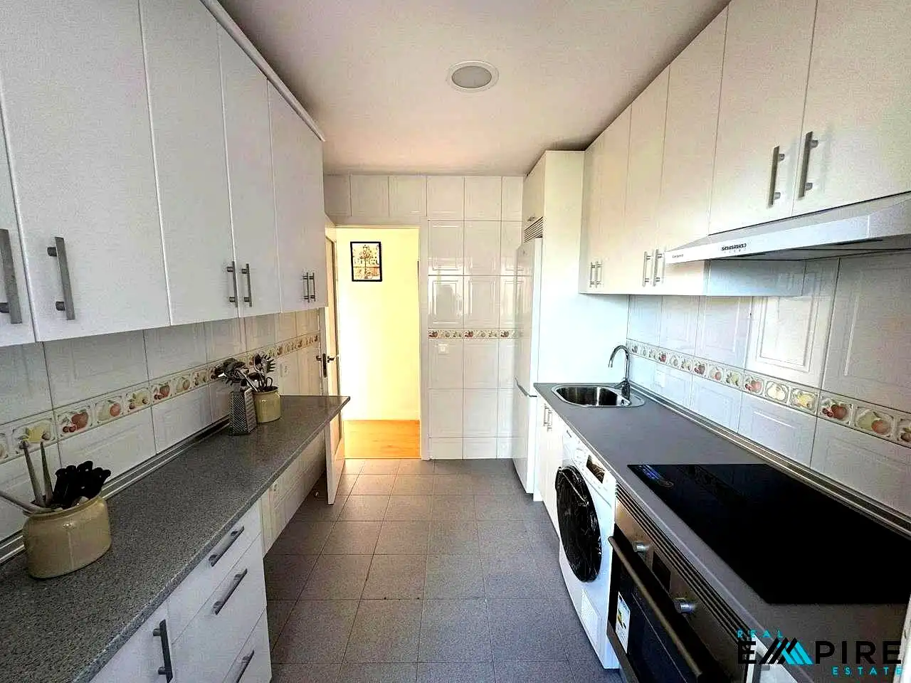 Kitchen of Flat for share in Pozuelo de Alarcón  with Heating, Furnished and Internet