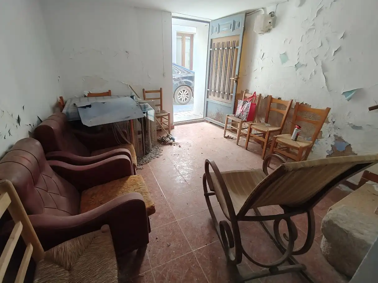 Houses for sale in La Torre d'en Besora  with Furnished