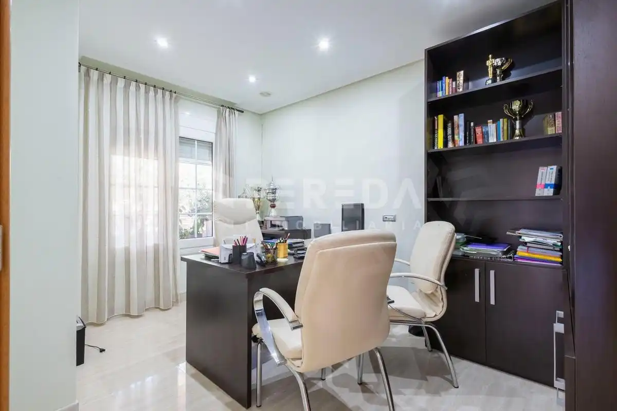Casa o chalet en venta en Roquetas de Mar con Aire acondicionado, Jardín privado y Piscina