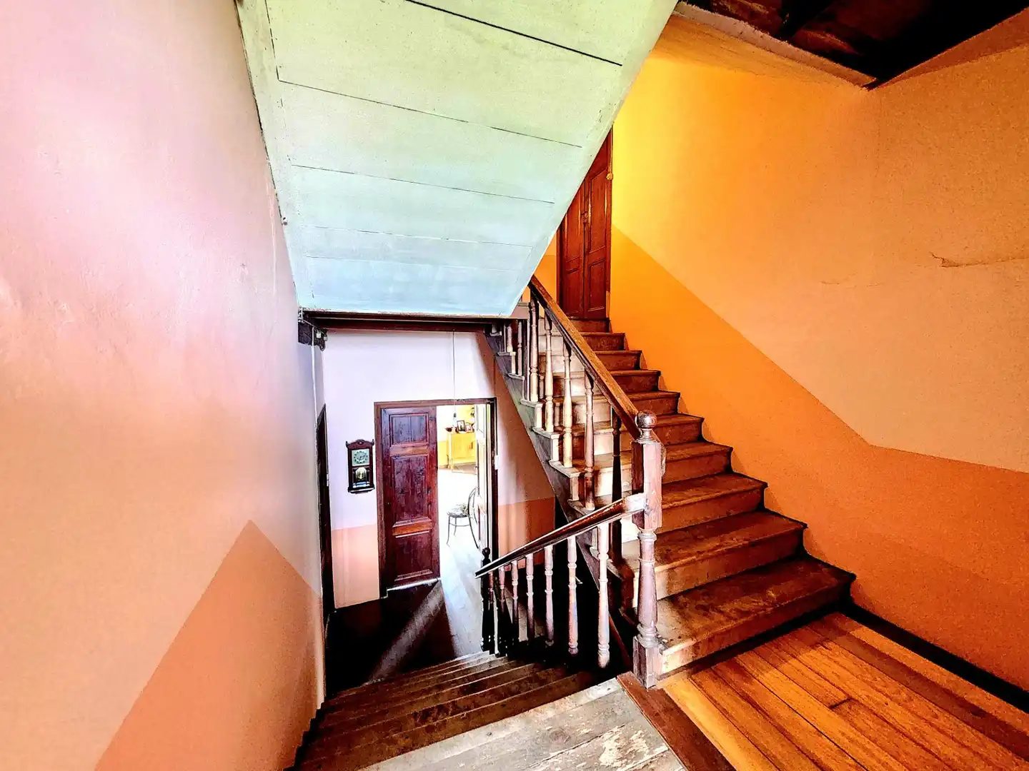 Country house zum Verkauf in Coaña mit Privatgarten, Abstellraum und Balkon