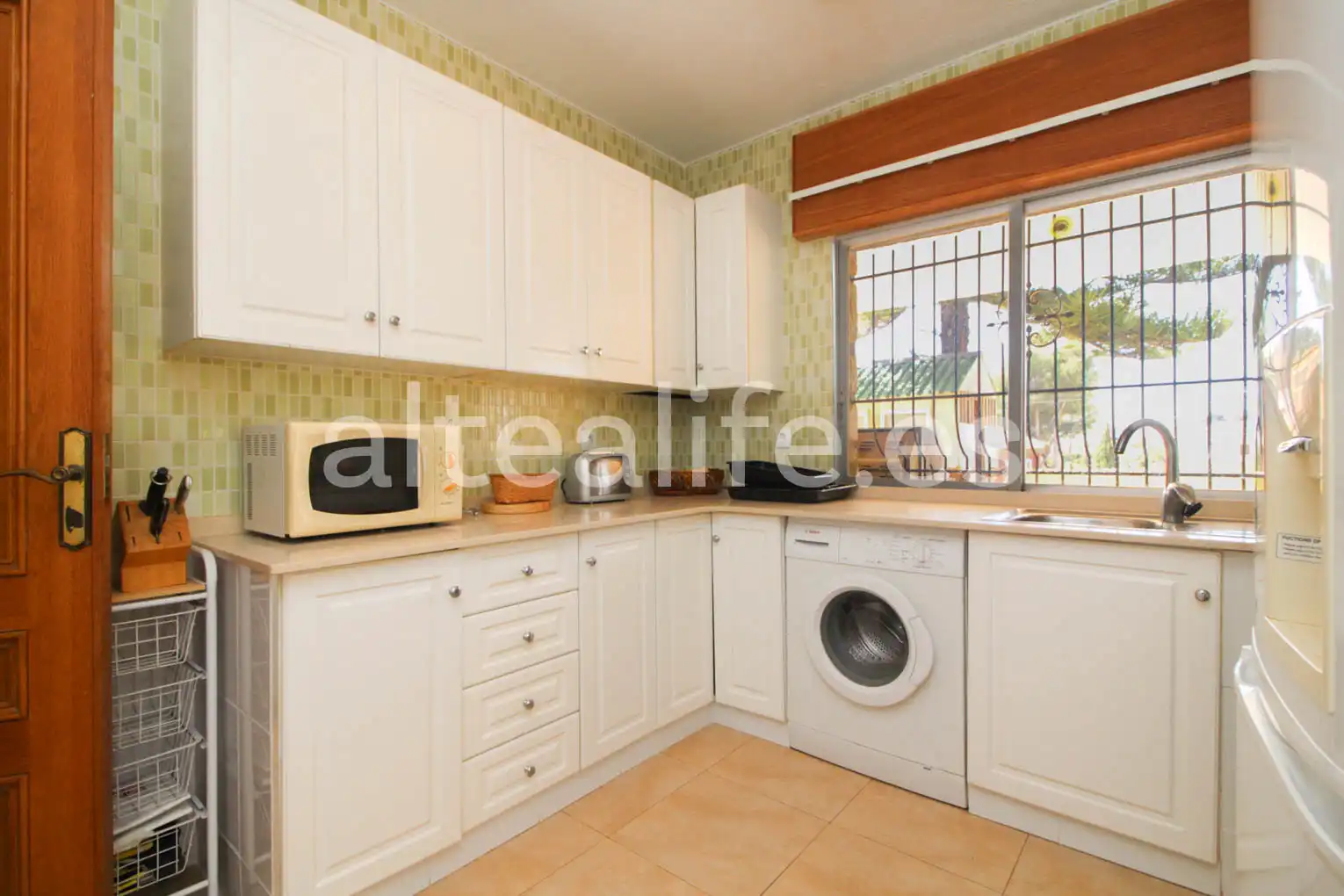 Cocina de Casa o chalet en venta en La Nucia con Aire acondicionado, Jardín privado y Terraza