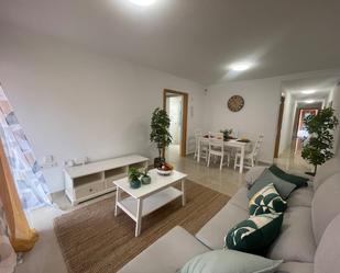 Sala d'estar de Apartament en venda en San Miguel de Abona amb Aire condicionat, Calefacció i Terrassa