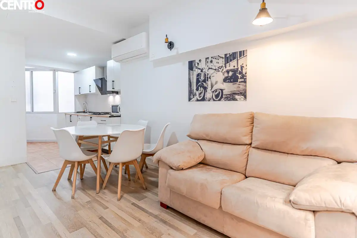 Sala de estar de Piso en venta en Granada con Aire acondicionado y Terraza
