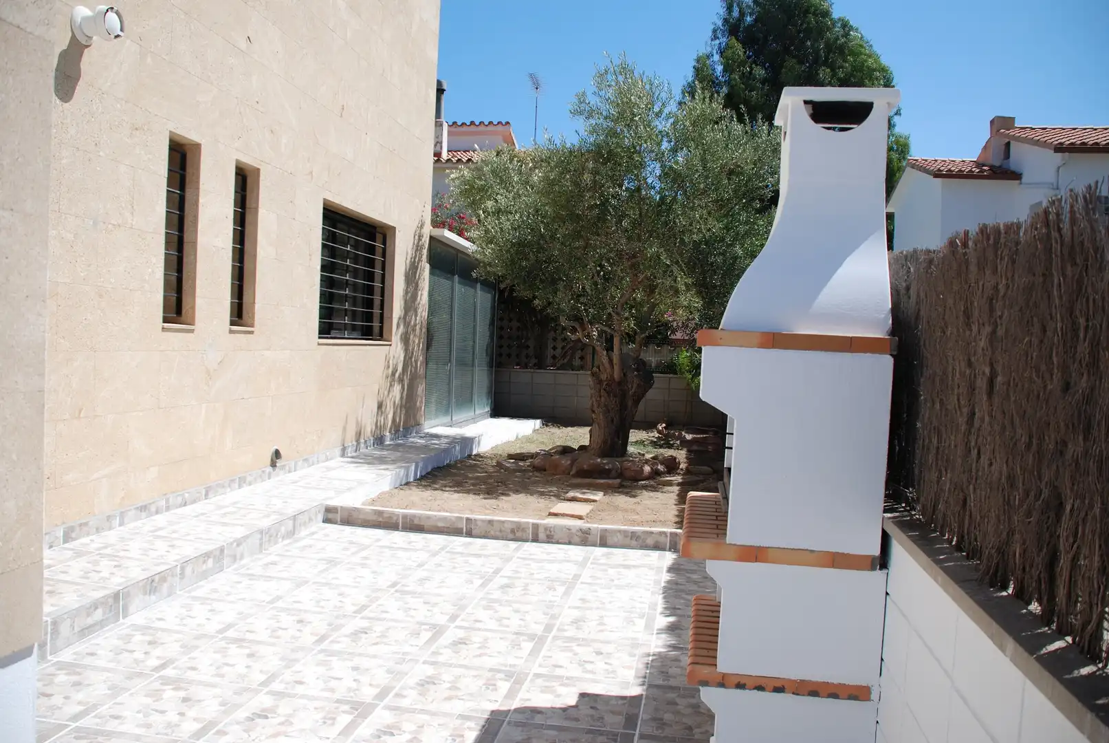 Jardí de Casa adosada en venda en Salou amb Aire condicionat, Calefacció i Jardí privat