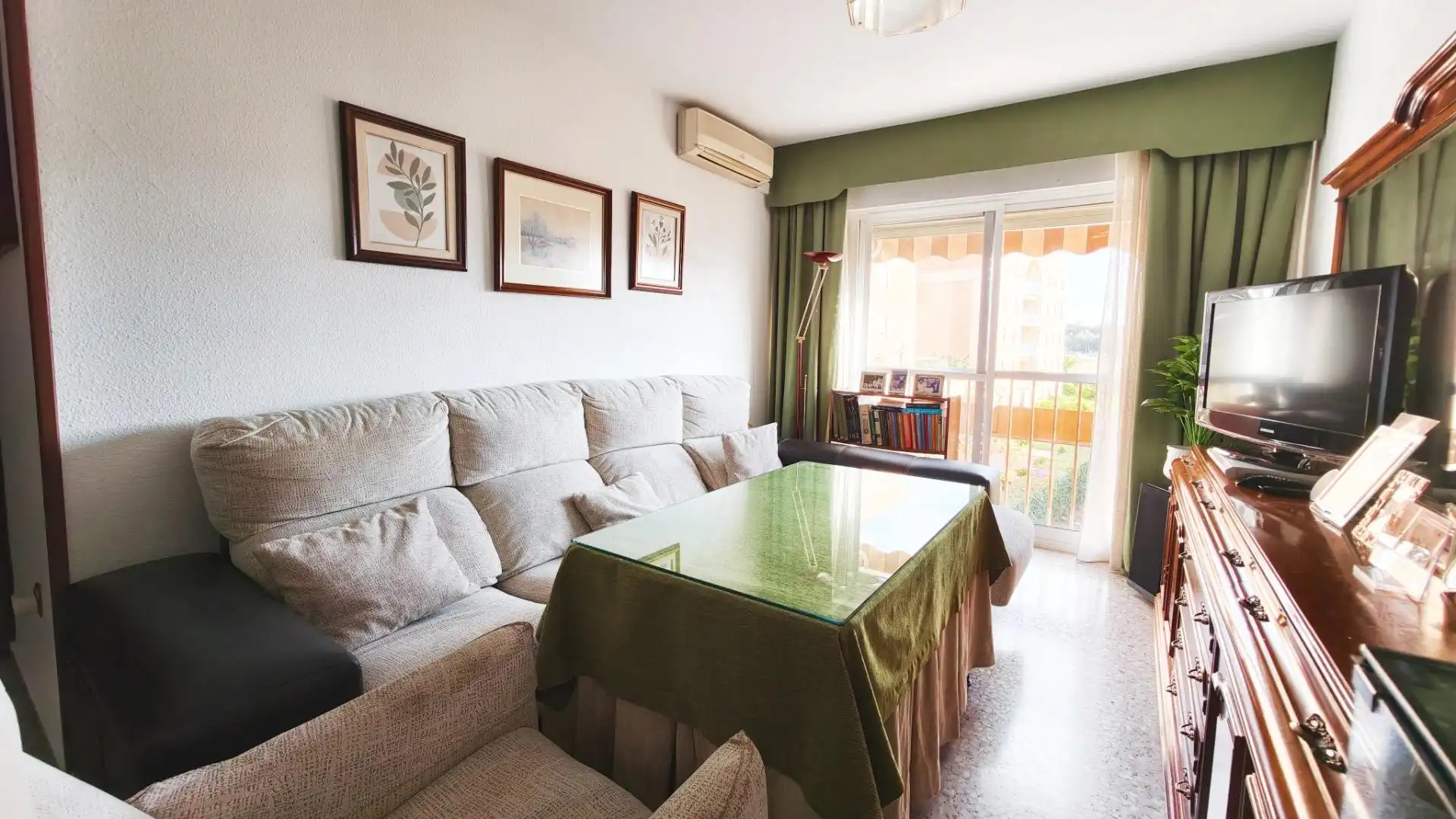 Sala de estar de Piso en venta en Córdoba con Aire acondicionado, Calefacción y Terraza