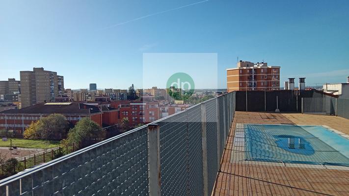 Foto 1 de Piso en venta en La Estación, Badajoz