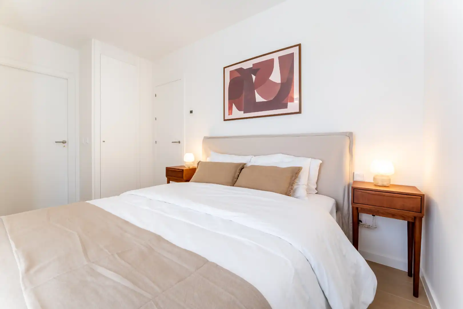 Dormitori de Apartament de lloguer en Madrid amb Aire condicionat, Calefacció i Traster