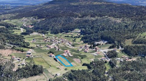 En el corazón verde de Armenteira, Meis, se ofrece en venta este excepcional terreno edificable de 2.779?m, completamente incluido, immagine 3