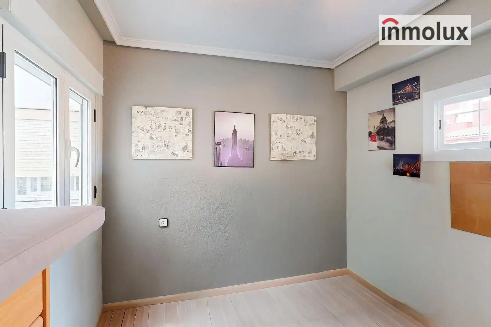 Piso en venta en Alicante / Alacant con Calefacción, Terraza y Alarma