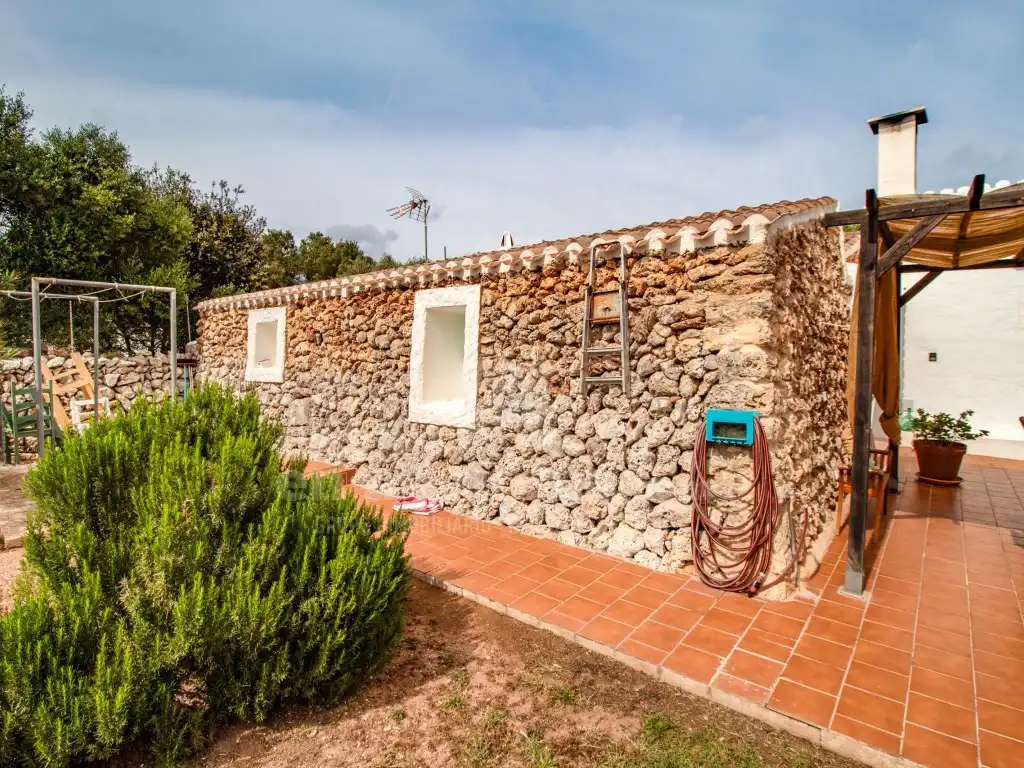 Casa rústica amb piscina en venda a Llucmaçanes, imagen 48