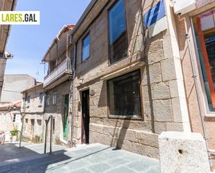 Vista exterior de Casa o xalet en venda en Marín amb Aire condicionat