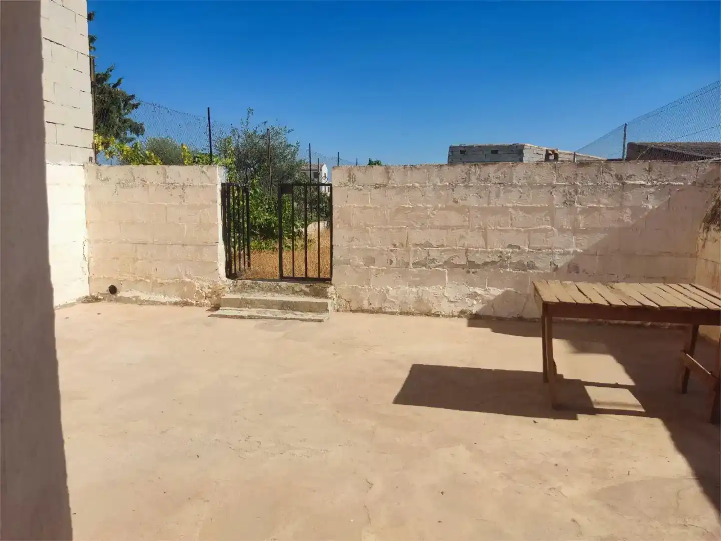 Casa adosada en venda en Cortes de Baza