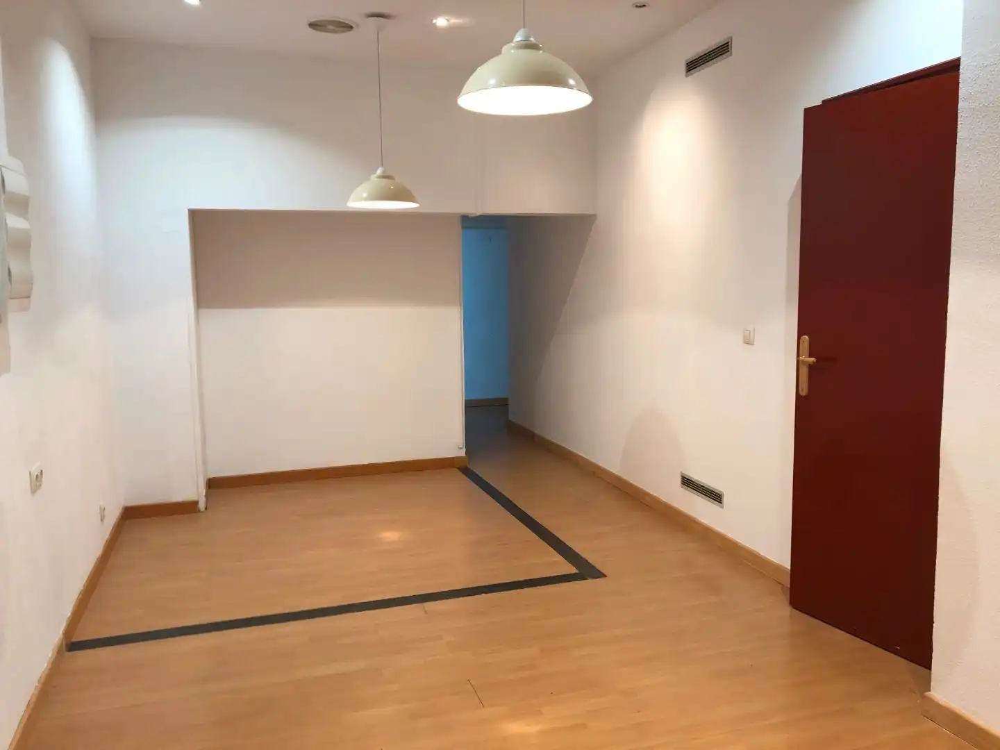 Business premises for sale in Pujada del Castell 28, imagen 4