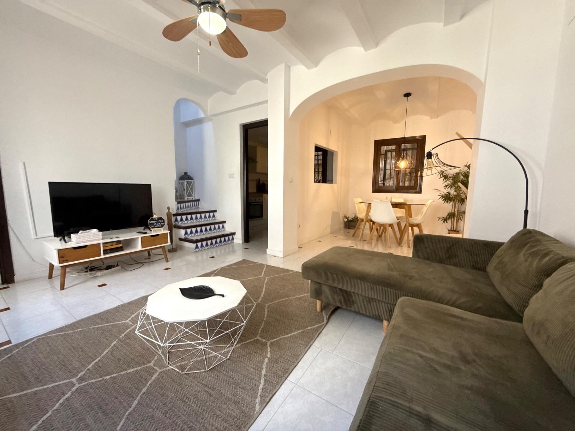 Sala d'estar de Finca rústica de lloguer en Altea amb Aire condicionat, Terrassa i Moblat