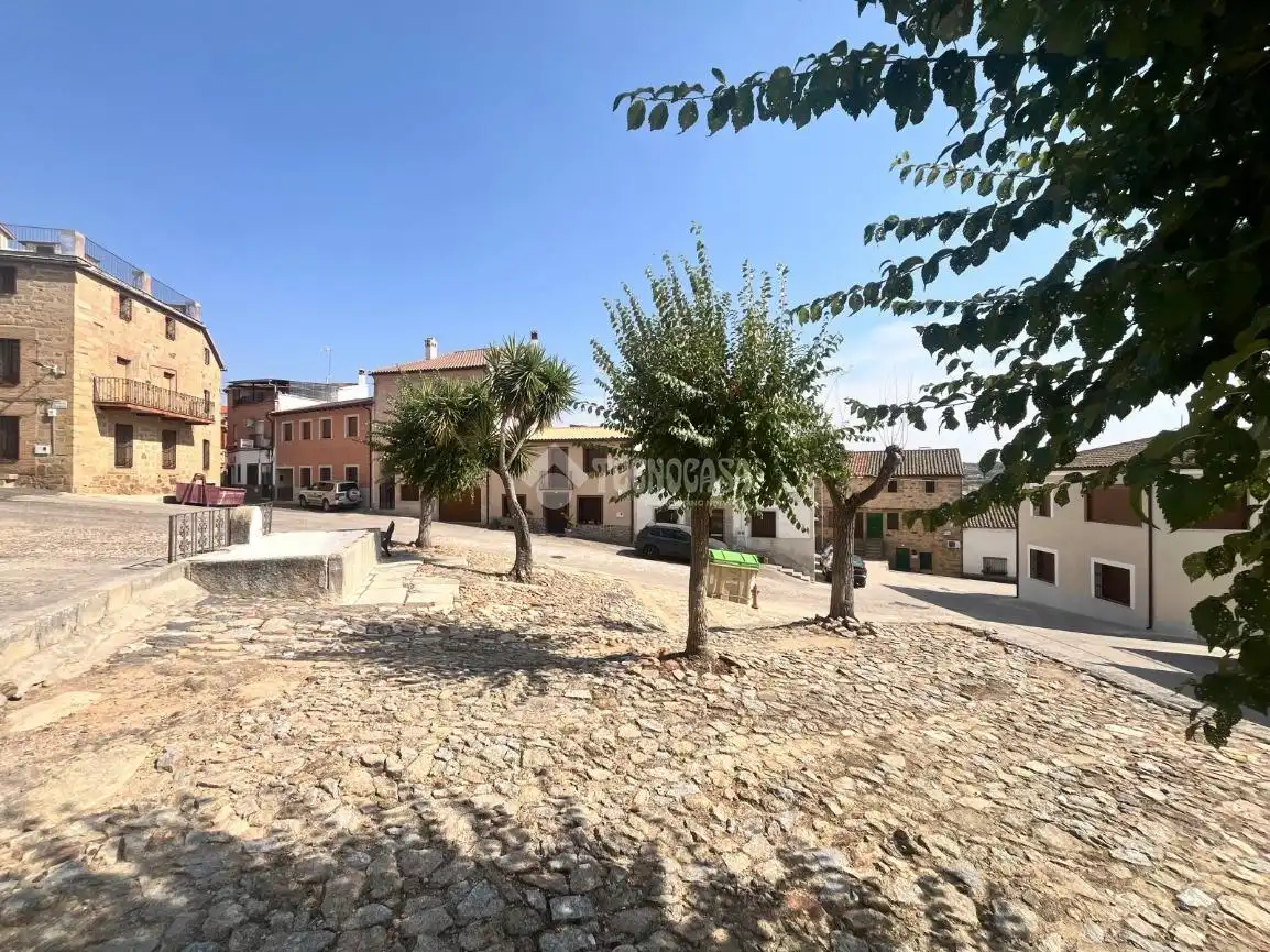 Vista exterior de Casa adosada en venda en Aldeanueva de Barbarroya