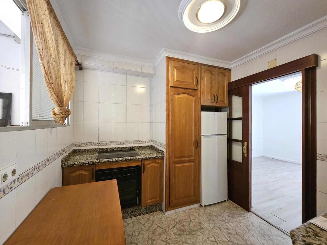 Cuina de Pis de lloguer en Alcalá de Guadaira amb Aire condicionat