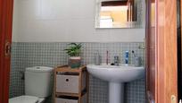 Bathroom of Single-family semi-detached for sale in Mancha Real  with Air Conditioner, Terrace and Balcony