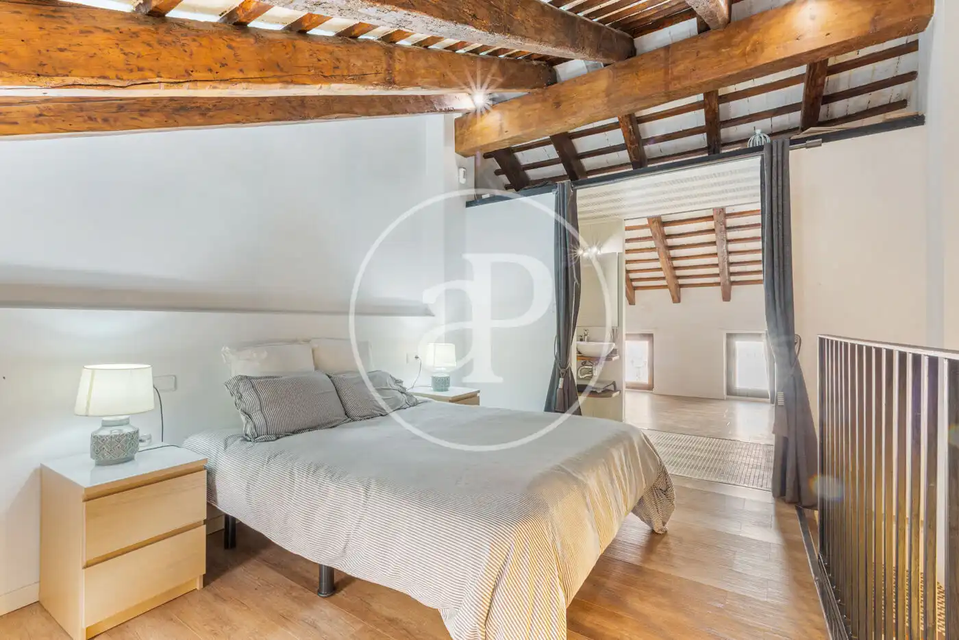 Schlafzimmer von Einfamilien-Reihenhaus zum Verkauf in Valencia mit Klimaanlage, Heizung und Terrasse