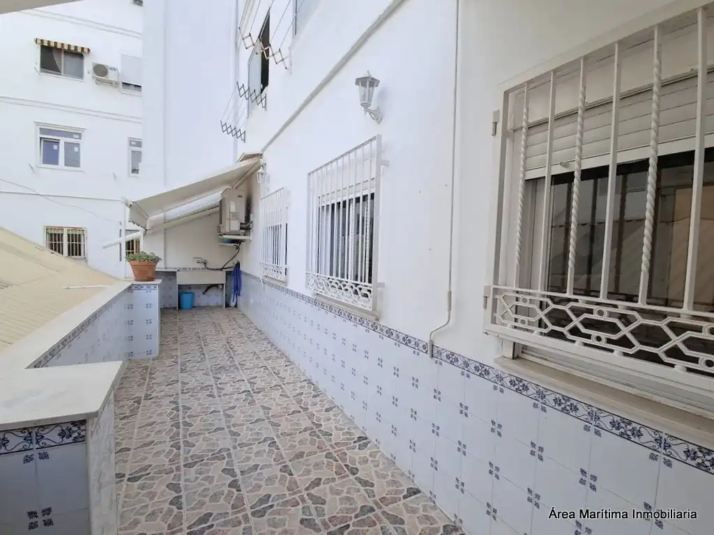Flat for rent in Carrer d'Ernest Anastasio, El Cabanyal - El Canyamelar