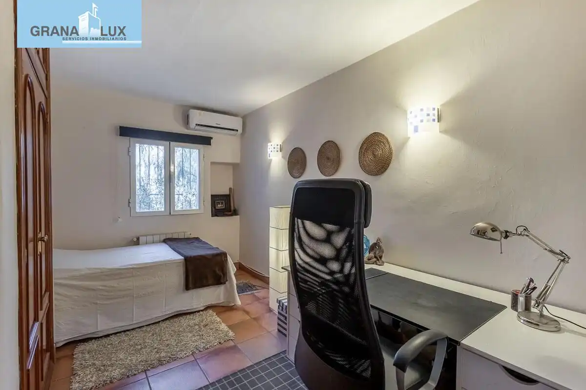 Bedroom of Houses for sale in Almuñécar  with Air Conditioner, Heating and Private garden