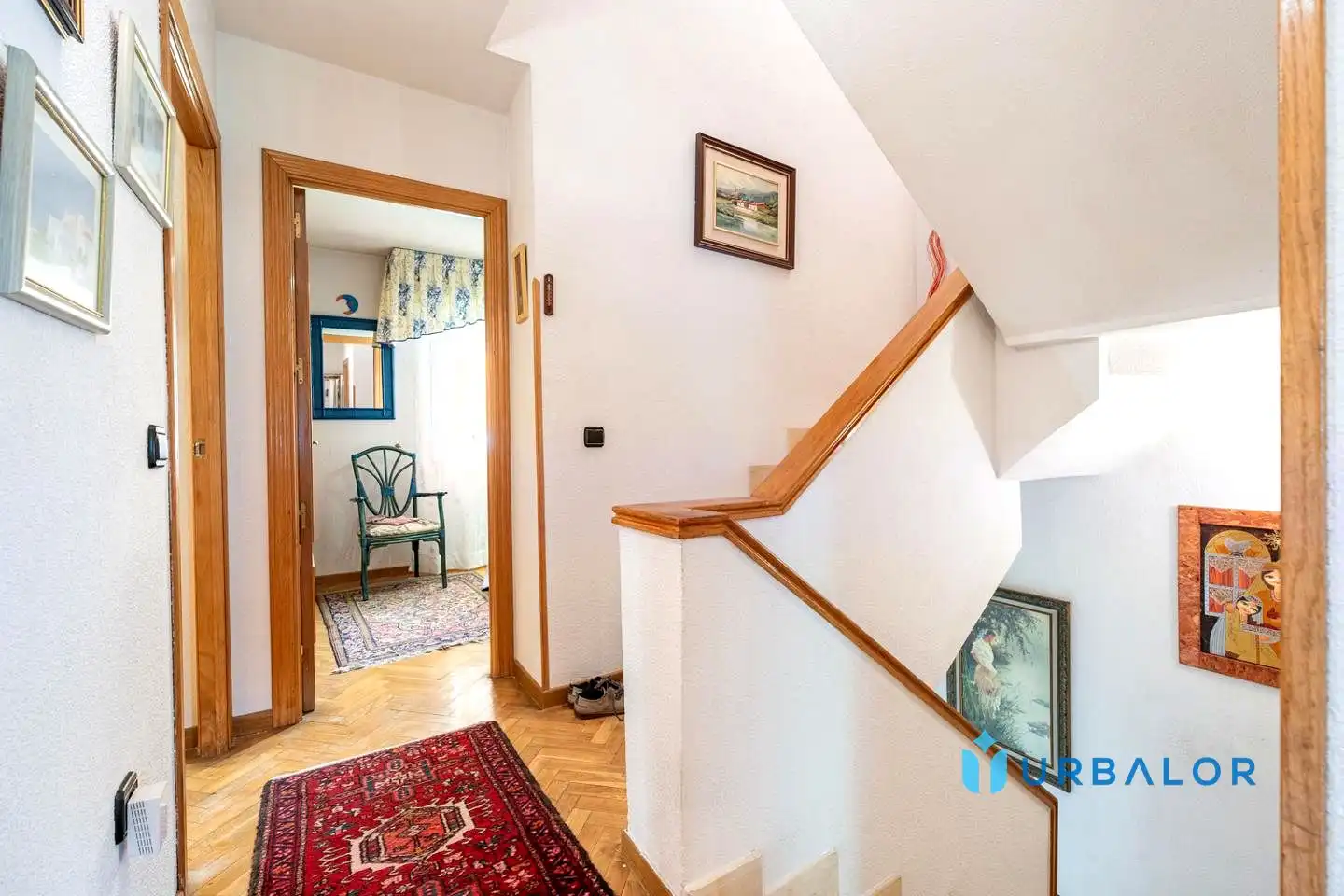 Casa adosada en venta en Alcorcón con Calefacción, Jardín privado y Parquet