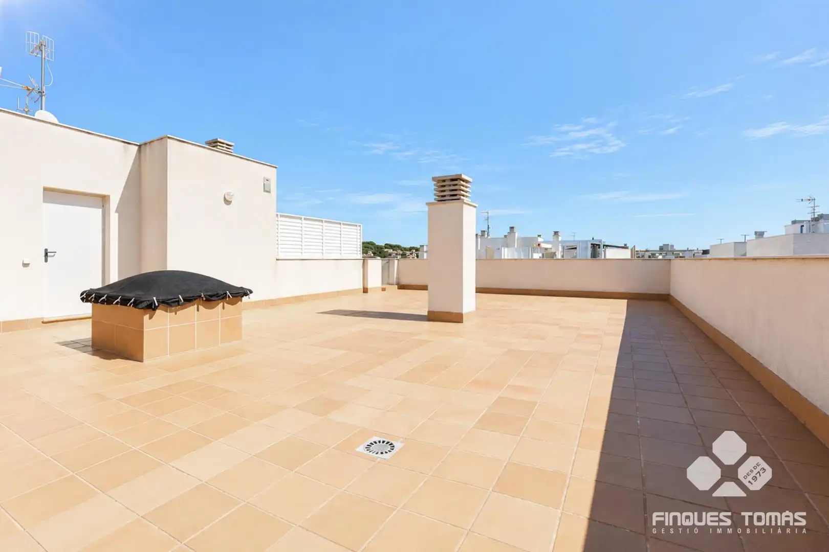 Penthouse with pool for sale in Calle JOSEP VICENÇ FOIX, imagen 25